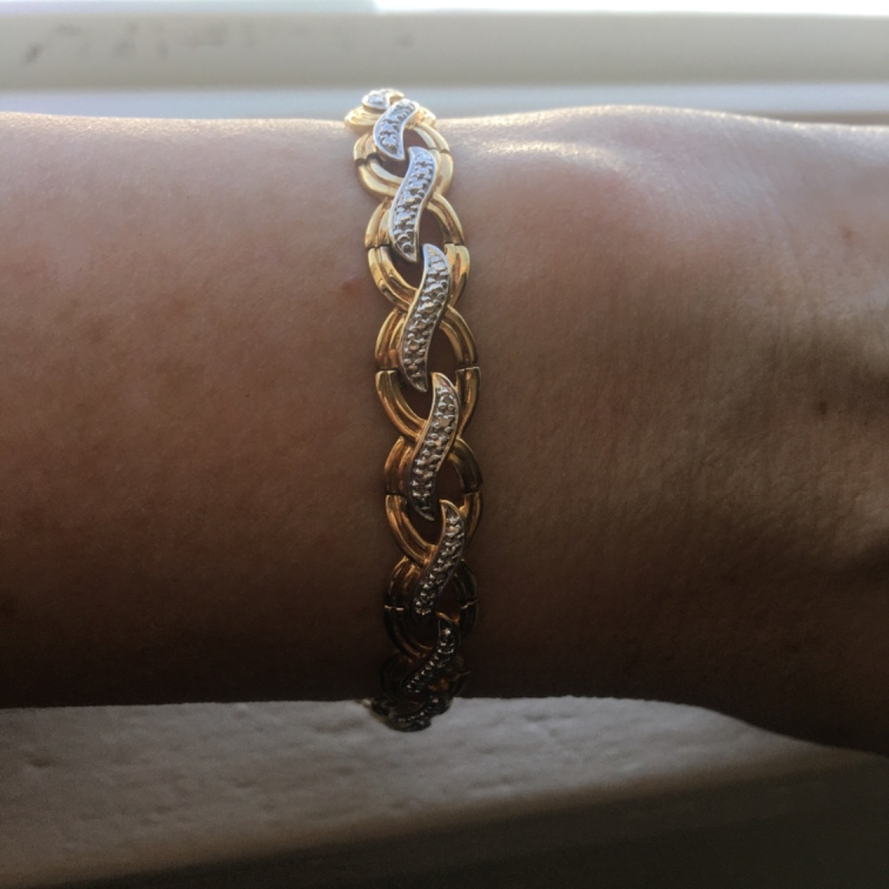 Gold & Diamond Bracelet